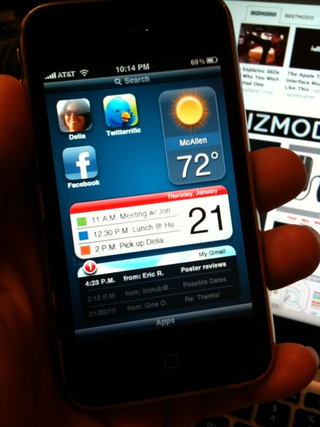 Illustration for article titled iPhone Mockup Gallery